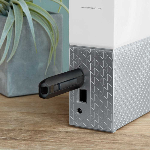 Внешний накопитель Western Digital My Cloud Home WDBVXC0080HWT-EESN 8TB 3.5" с возможностью доступа через интернет (G1C)